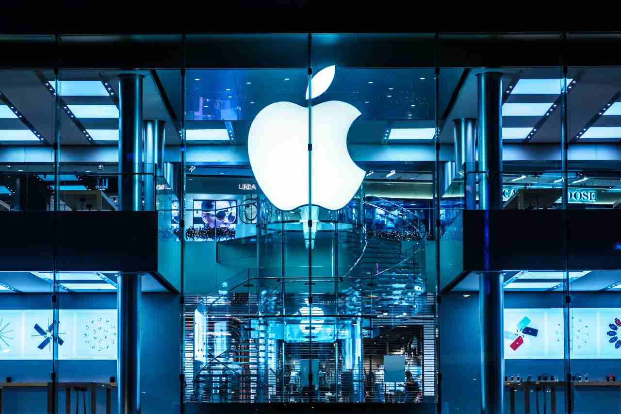 Apple, nota azienda multinazionale statunitense con sede a Cupertino (Adobe Stock)
